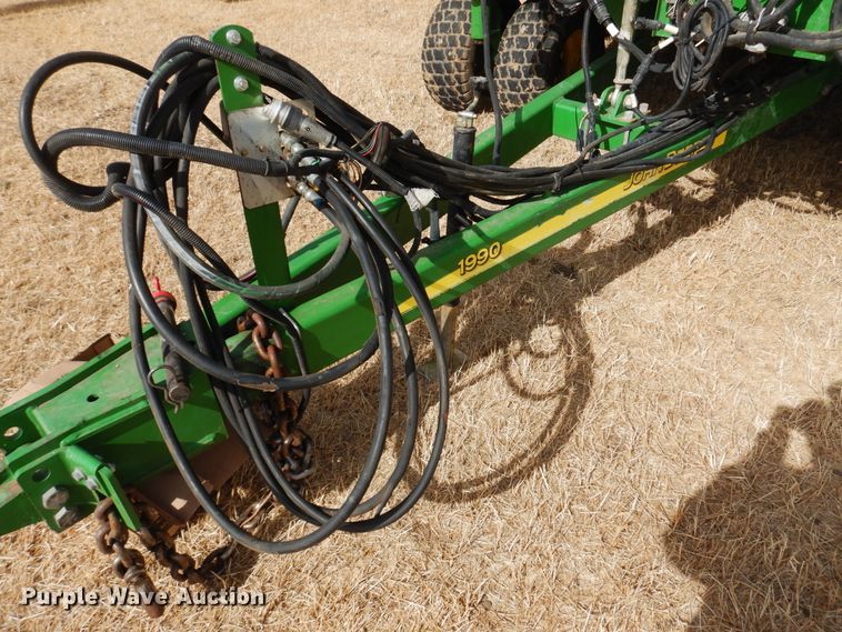 image for item DF0097 2014 John Deere 1990 CCS  air seeder