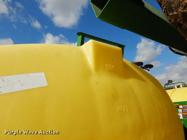 image for item DF0097 2014 John Deere 1990 CCS  air seeder