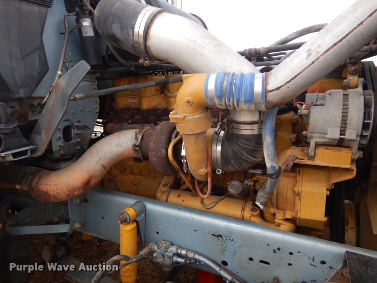 image for item DF0099 1996 Freightliner FLD120  semi truck