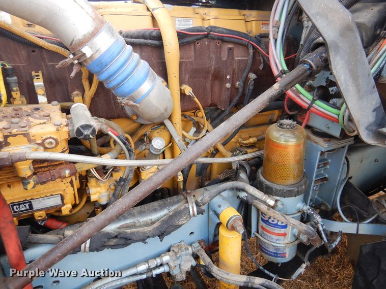 image for item DF0099 1996 Freightliner FLD120  semi truck