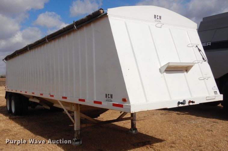 image for item DF0100 2008 MCM  grain trailer