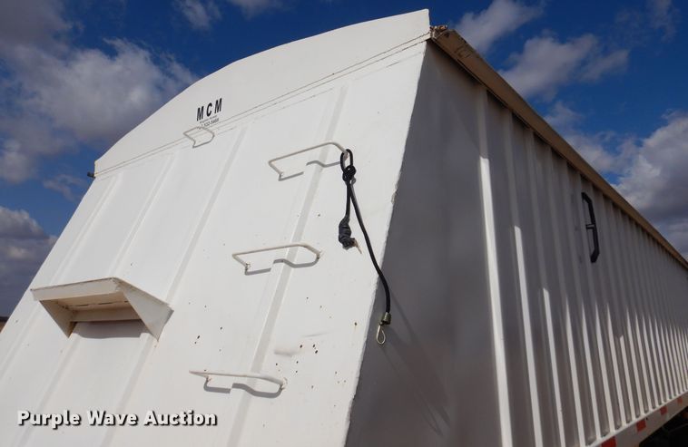 image for item DF0100 2008 MCM  grain trailer