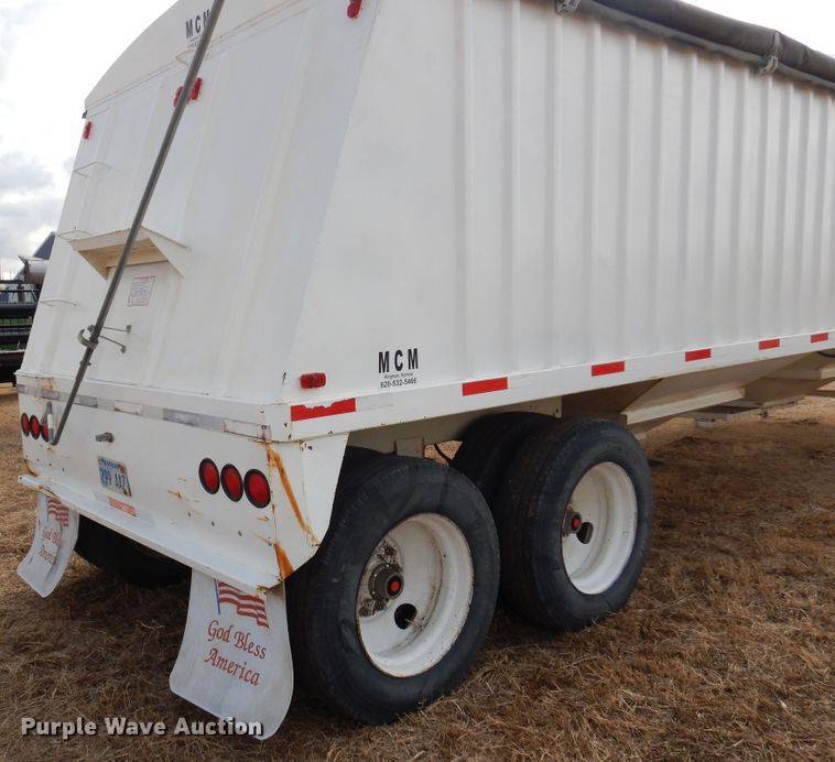 image for item DF0100 2008 MCM  grain trailer