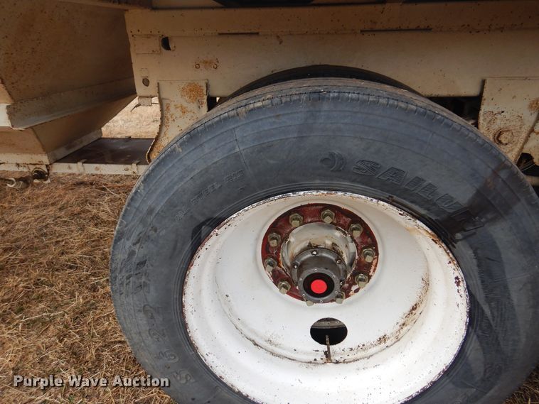 image for item DF0100 2008 MCM  grain trailer