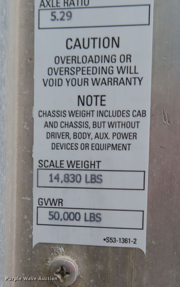 image for item DH8014 1987 Kenworth T800  fertilizer delivery truck