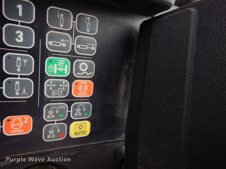 image for item DH8203 2014 Case IH Magnum 290  MFWD tractor