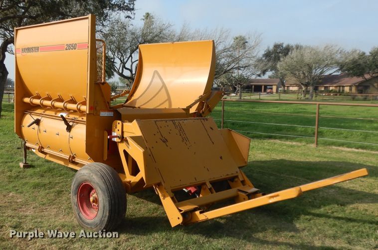 image for item DI8621 HayBuster 2650  bale processor