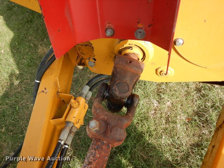 image for item DI8621 HayBuster 2650  bale processor