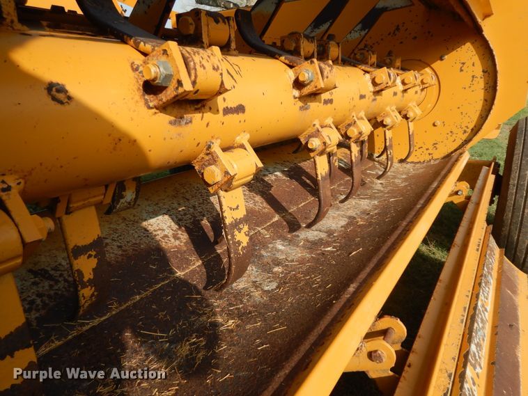 image for item DI8621 HayBuster 2650  bale processor