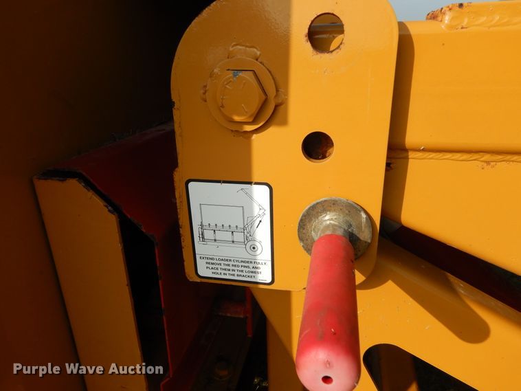 image for item DI8621 HayBuster 2650  bale processor