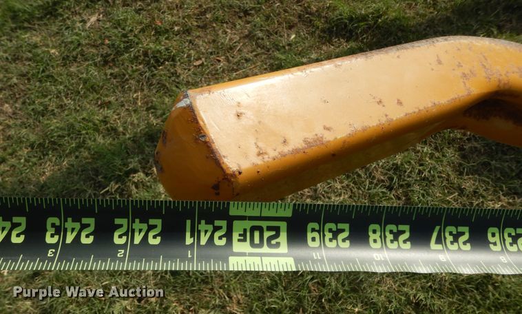 image for item DI8621 HayBuster 2650  bale processor