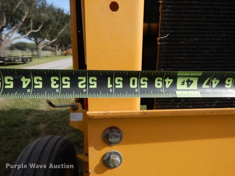 image for item DI8623 2012 Vermeer Rebel 5420  round baler