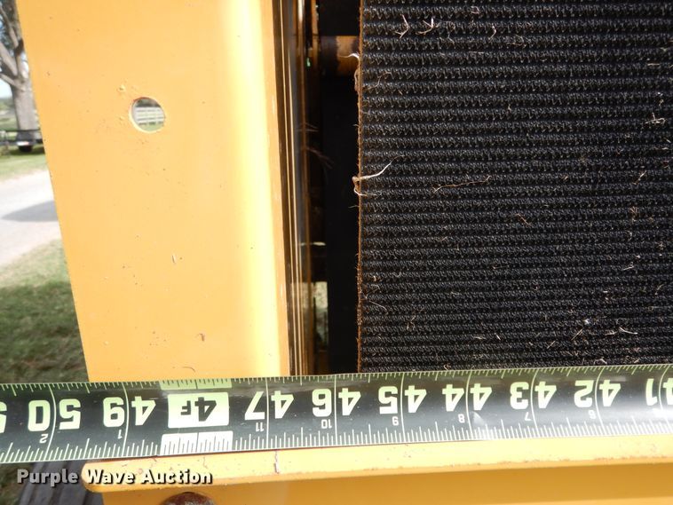 image for item DI8623 2012 Vermeer Rebel 5420  round baler