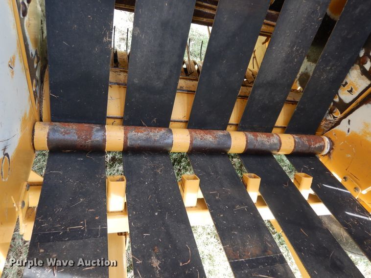 image for item DI8623 2012 Vermeer Rebel 5420  round baler