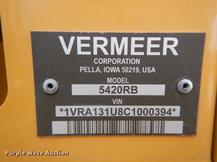 image for item DI8623 2012 Vermeer Rebel 5420  round baler