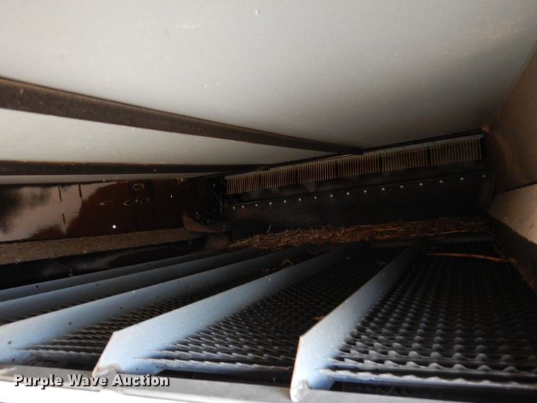 image for item DK4239 1996 Gleaner R62  combine