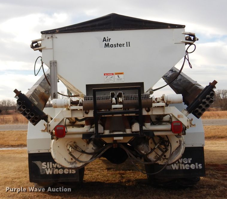 image for item DK4240 1998 International 2554  applicator truck