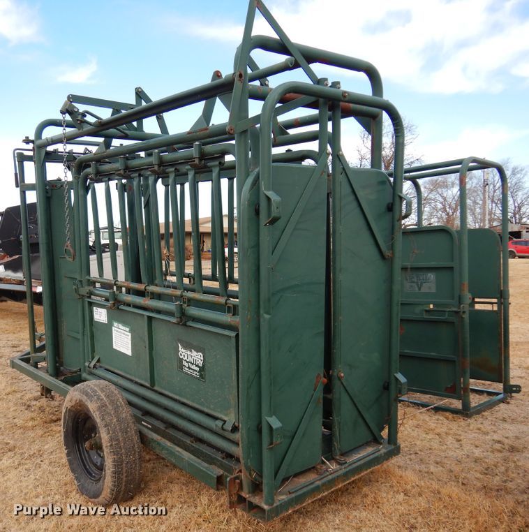 image for item DK4243 Behlen Country M1 Silencer  squeeze chute