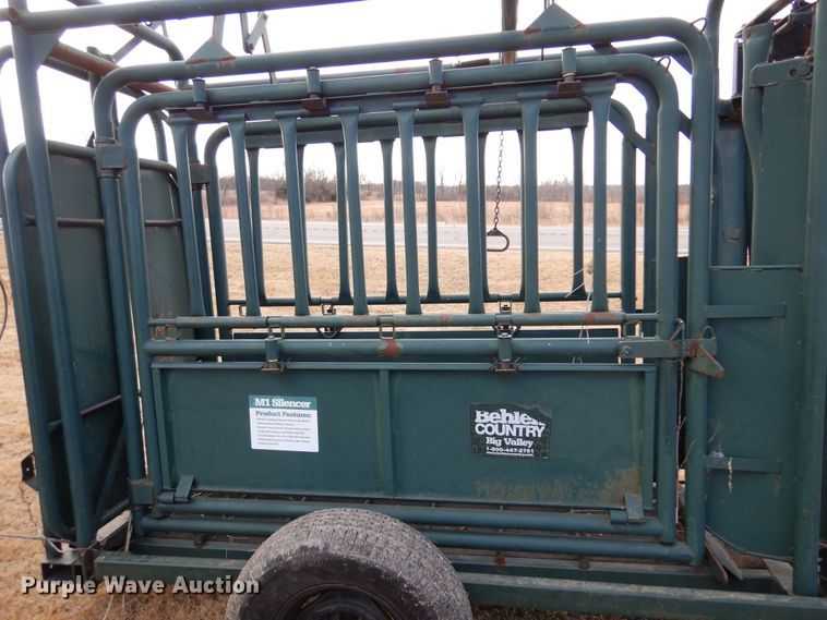 image for item DK4243 Behlen Country M1 Silencer  squeeze chute