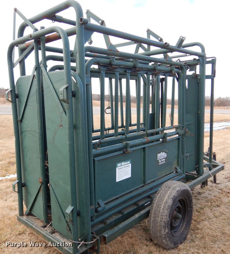 image for item DK4243 Behlen Country M1 Silencer  squeeze chute