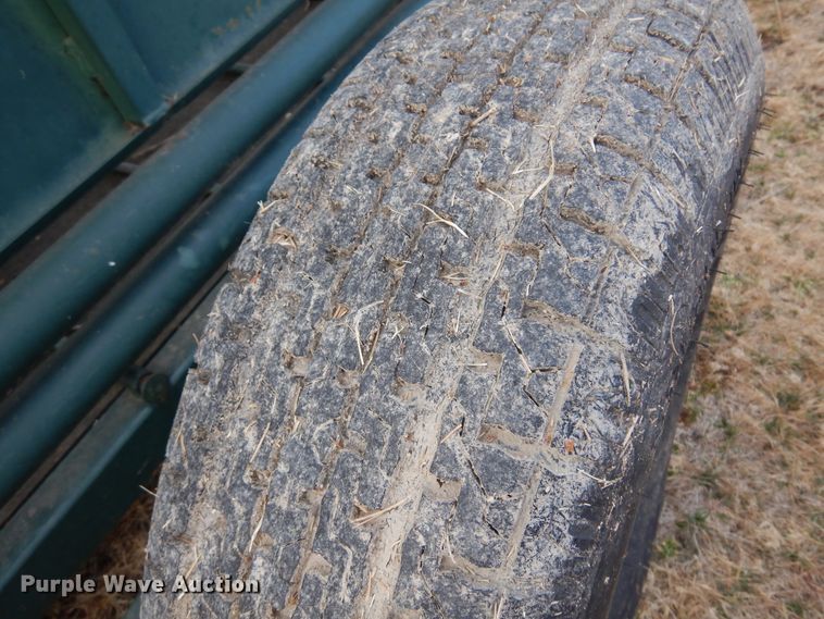 image for item DK4243 Behlen Country M1 Silencer  squeeze chute