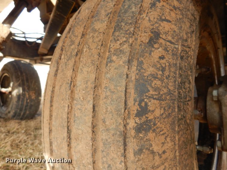 image for item DK4245 CrustBuster Speed King 4000  grain drill