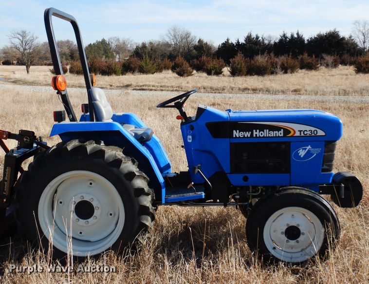 image for item DK4279 New Holland TC30  tractor