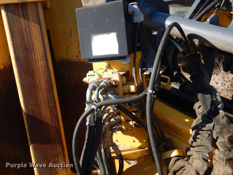 image for item DK4285 Dutchman 330i skid steer tree spade