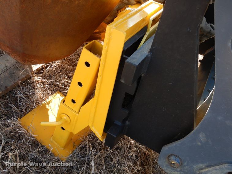 image for item DK4285 Dutchman 330i skid steer tree spade