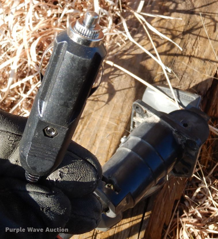 image for item DK4285 Dutchman 330i skid steer tree spade