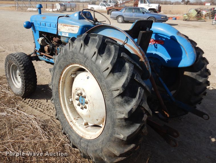image for item DK4325 Ford 3000  tractor