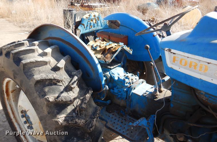 image for item DK4325 Ford 3000  tractor