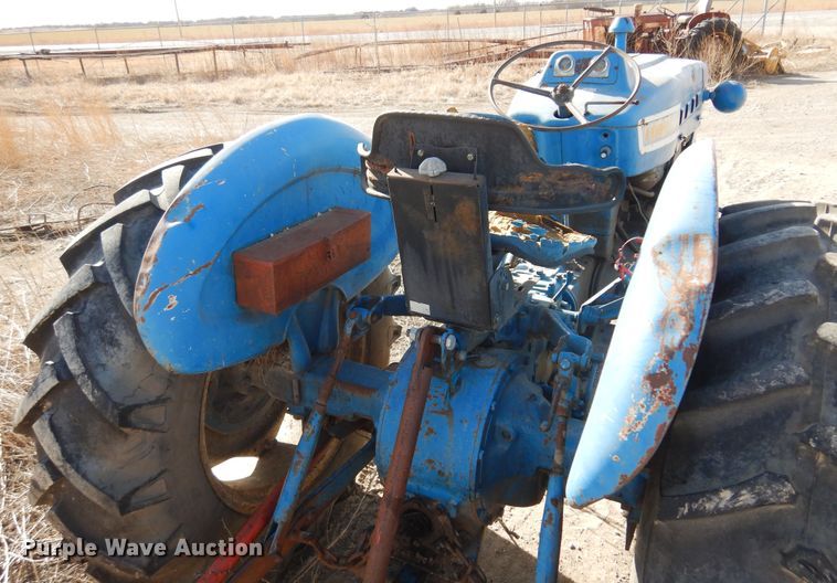 image for item DK4325 Ford 3000  tractor