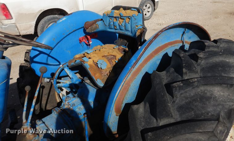 image for item DK4325 Ford 3000  tractor