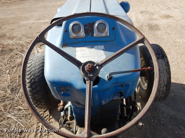 image for item DK4325 Ford 3000  tractor