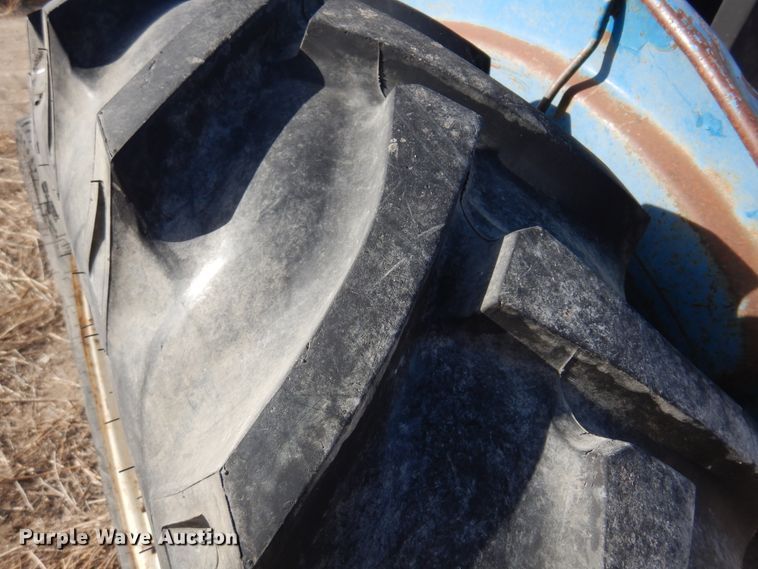 image for item DK4325 Ford 3000  tractor