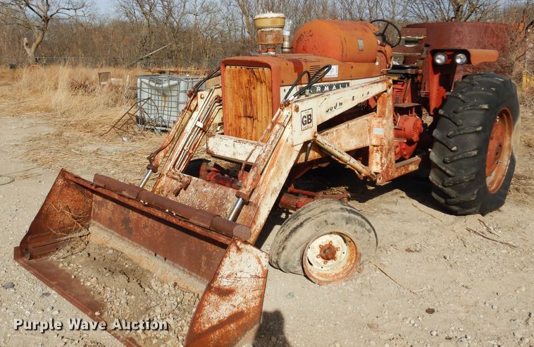 image for item DK4326 Farmall 706  tractor