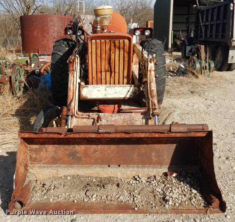 image for item DK4326 Farmall 706  tractor