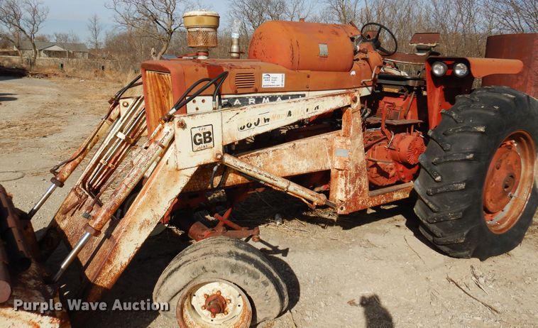 image for item DK4326 Farmall 706  tractor