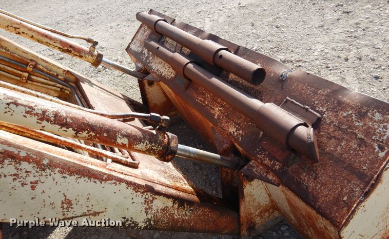 image for item DK4326 Farmall 706  tractor