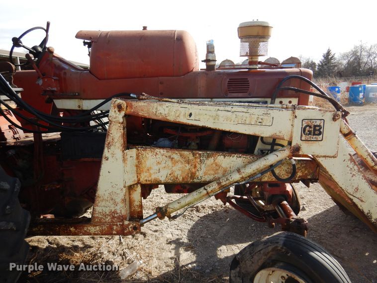 image for item DK4326 Farmall 706  tractor