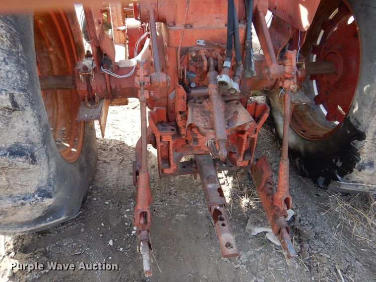 image for item DK4326 Farmall 706  tractor