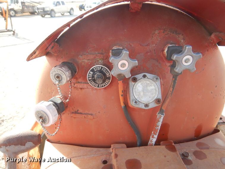 image for item DK4326 Farmall 706  tractor