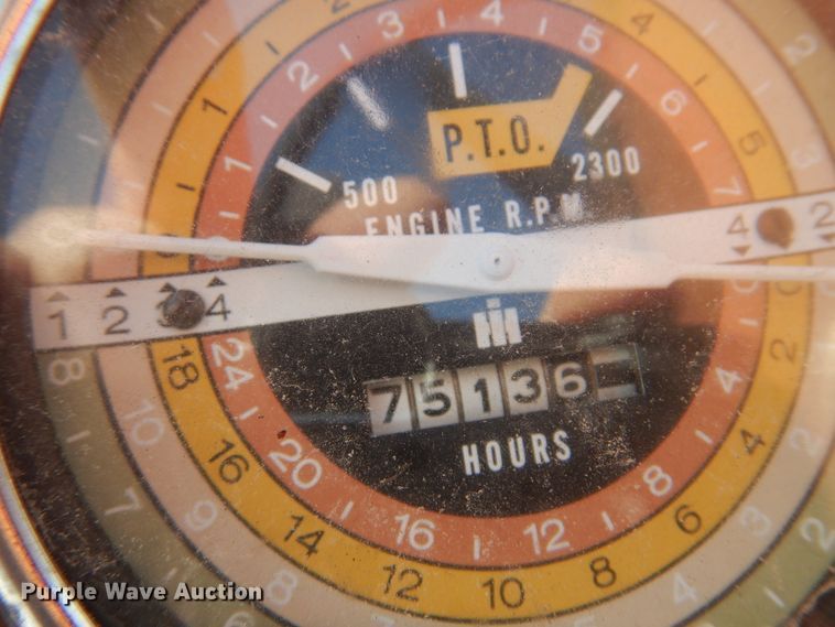 image for item DK4326 Farmall 706  tractor