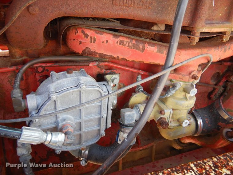 image for item DK4326 Farmall 706  tractor