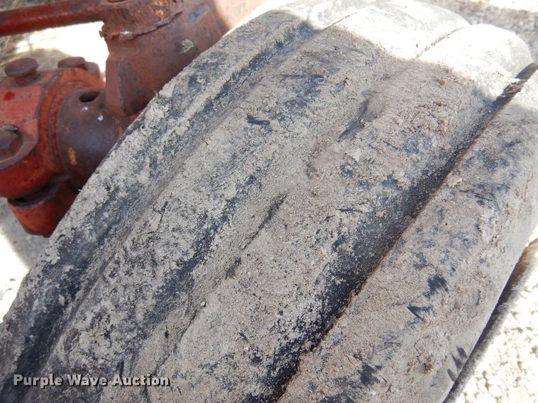 image for item DK4326 Farmall 706  tractor