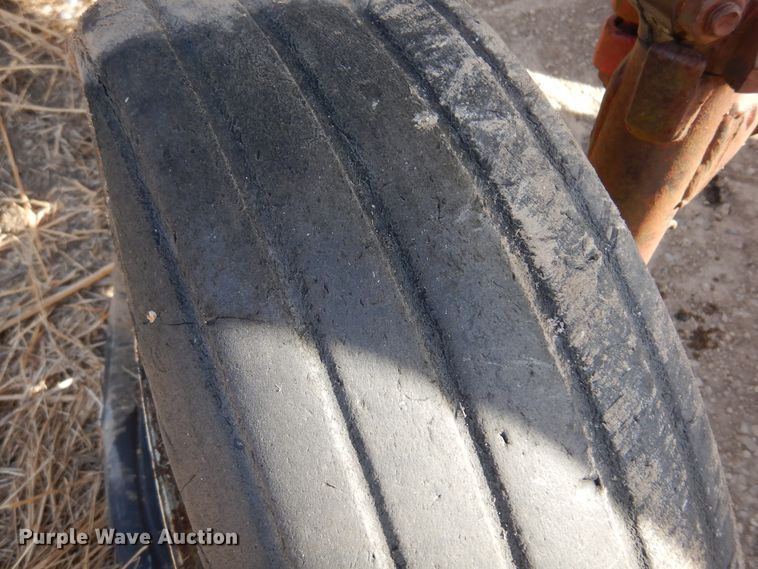 image for item DK4326 Farmall 706  tractor