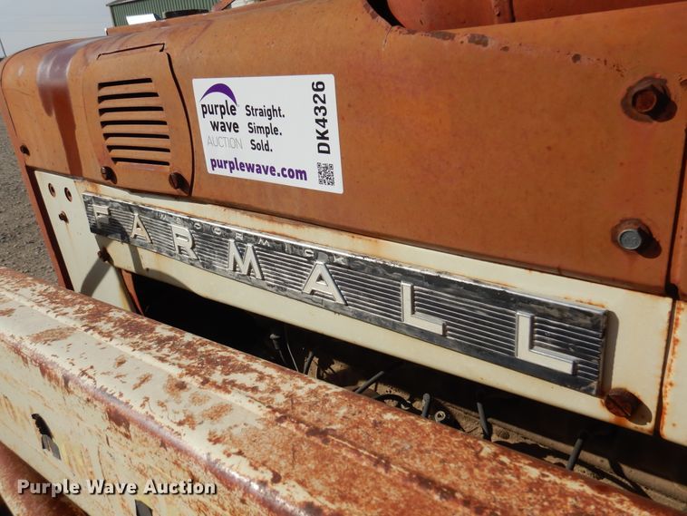 image for item DK4326 Farmall 706  tractor