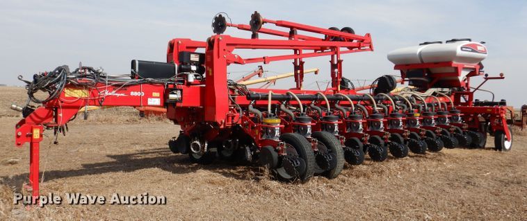 image for item DL5945 2013 White Challenger 8800  no-till planter