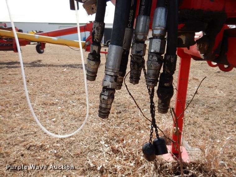 image for item DL5945 2013 White Challenger 8800  no-till planter